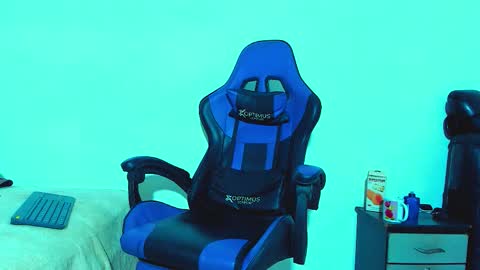 Snapshot of skinny_marked chatting on October 2025 04:19:02 PM skinny marked online show from October 2025 04:19:02 PM