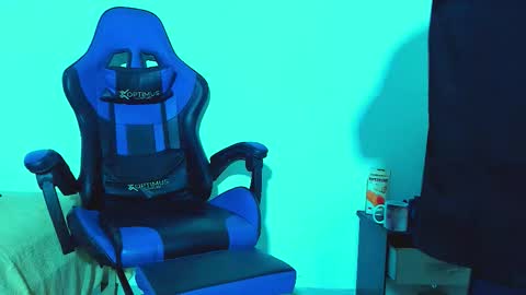 Snapshot of skinny_marked chatting on November 2025 05:09:01 AM skinny marked online show from November 2025 05:09:01 AM