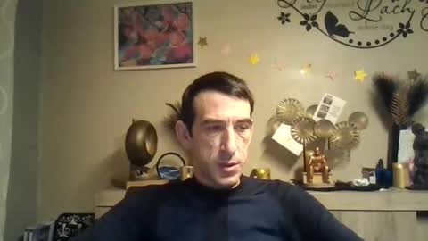 Snapshot of skinnybigcock2 chatting on January 2025 03:19:01 AM SkinnyBigCock2 online show from January 2025 03:19:01 AM