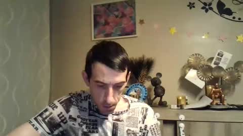 Snapshot of skinnybigcock2 chatting on January 2025 04:20:01 AM SkinnyBigCock2 online show from January 2025 04:20:01 AM