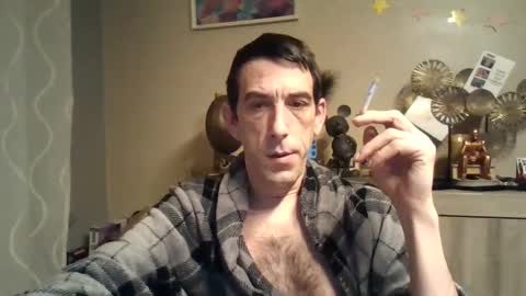 Snapshot of skinnybigcock2 chatting on January 2025 04:26:01 AM SkinnyBigCock2 online show from January 2025 04:26:01 AM