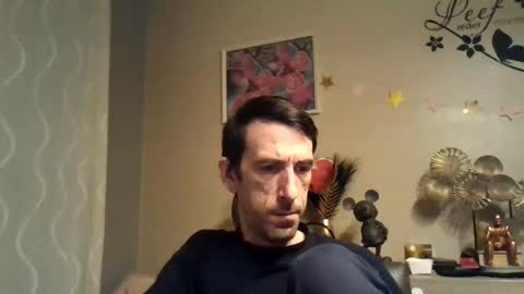 Snapshot of skinnybigcock2 chatting on February 2025 06:26:01 PM SkinnyBigCock2 online show from February 2025 06:26:01 PM