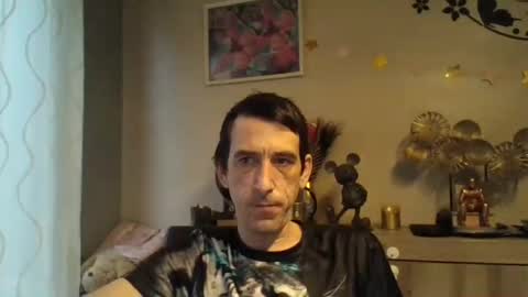 Snapshot of skinnybigcock2 chatting on February 2025 07:44:01 AM SkinnyBigCock2 online show from February 2025 07:44:01 AM