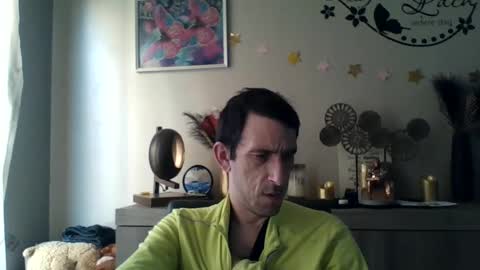 Snapshot of skinnybigcock2 chatting on March 2025 02:12:01 PM SkinnyBigCock2 online show from March 2025 02:12:01 PM