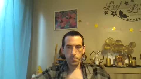Snapshot of skinnybigcock2 chatting on September 2025 06:02:02 AM SkinnyBigCock2 online show from September 2025 06:02:02 AM
