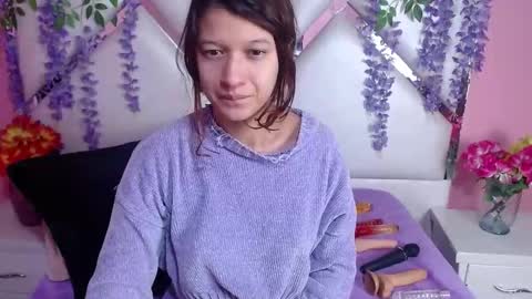  SKINNYHORNY   online show from December 2024 02:14:01 AM
