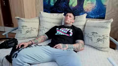 skirlingod online show from September 2025 05:18:02 AM