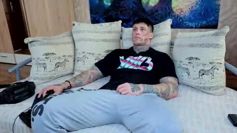 skirlingod online show from September 2025 06:59:02 AM