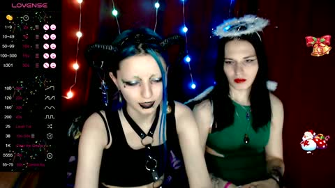 Iska Im genderfluid theyheshenot use ht have reasons and Mia my t-gf sheher online show from December 2024 03:17:02 PM