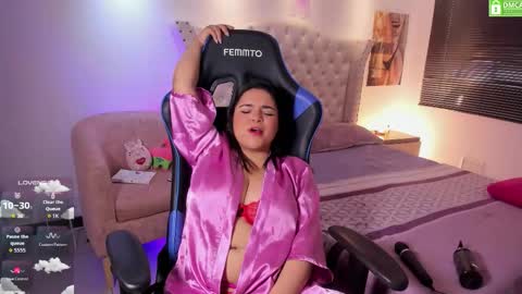 Sky  Independent model WISH LIST   online show from October 2025 02:46:01 PM