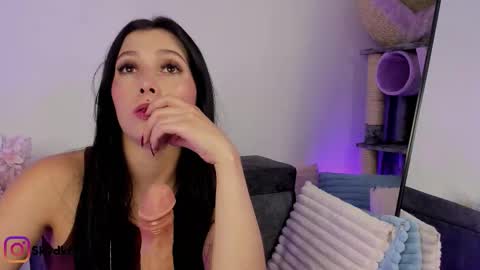  Sky online show from October 2025 01:31:01 AM