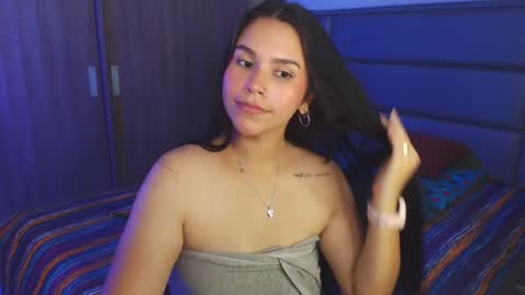 Snapshot of sky_lover_ chatting on December 2024 07:36:01 PM Sky online show from December 2024 07:36:01 PM