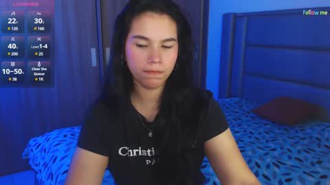 Snapshot of sky_lover_ chatting on January 2025 09:33:02 AM Sky online show from January 2025 09:33:02 AM