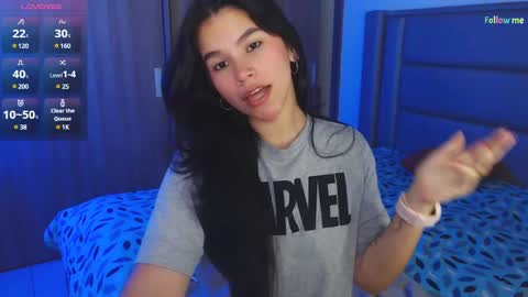 Snapshot of sky_lover_ chatting on January 2025 09:03:01 AM Sky online show from January 2025 09:03:01 AM