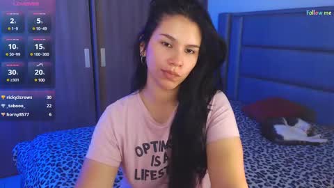 Snapshot of sky_lover_ chatting on January 2025 12:48:01 PM Sky online show from January 2025 12:48:01 PM