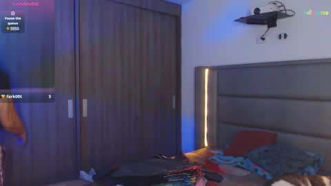 Snapshot of sky_lover_ chatting on March 2025 12:26:01 PM Sky online show from March 2025 12:26:01 PM