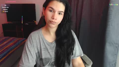 Snapshot of sky_lover_ chatting on October 2025 10:14:01 AM Sky online show from October 2025 10:14:01 AM