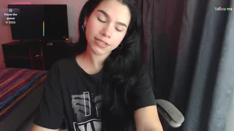 Snapshot of sky_lover_ chatting on October 2025 10:08:02 AM Sky online show from October 2025 10:08:02 AM