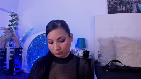 skydarkblue online show from January 2025 12:18:01 AM