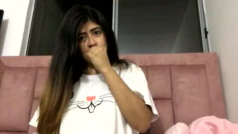 Snapshot of skyler1195 chatting on November 2025 12:02:02 AM Skyler online show from November 2025 12:02:02 AM