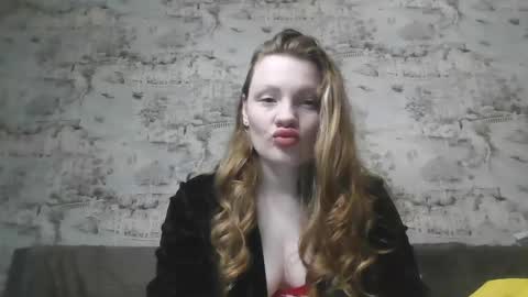 Skyler online show from February 2025 10:15:02 PM