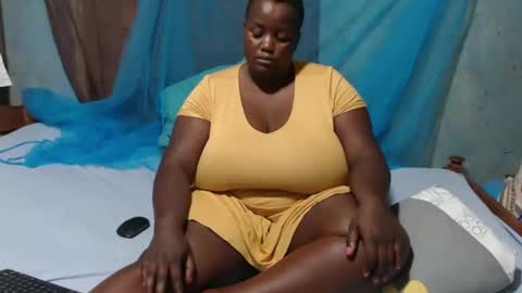 sheliah online show from March 2025 12:33:02 PM