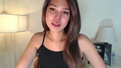 Snapshot of skyllerkent chatting on March 2025 01:25:02 AM Sky online show from March 2025 01:25:02 AM