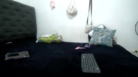 Snapshot of skynataly1 chatting on September 2025 09:38:01 PM skynataly1 online show from September 2025 09:38:01 PM