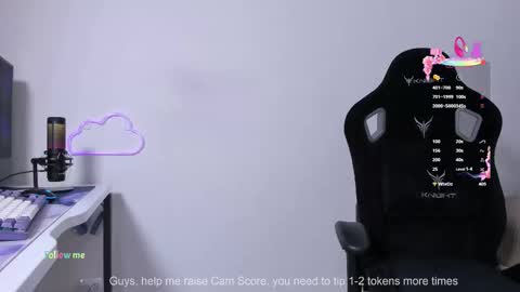 Snapshot of skyqueeni chatting on October 2025 08:37:01 AM Nastya online show from October 2025 08:37:01 AM