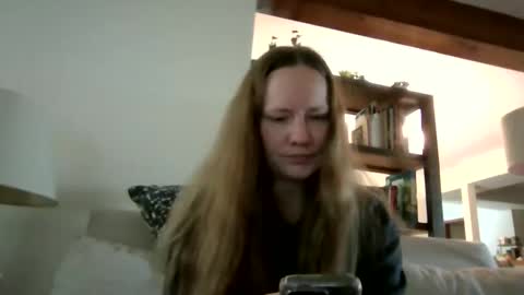 Snapshot of skywinters chatting on October 2025 12:24:02 PM Sky Winters online show from October 2025 12:24:02 PM