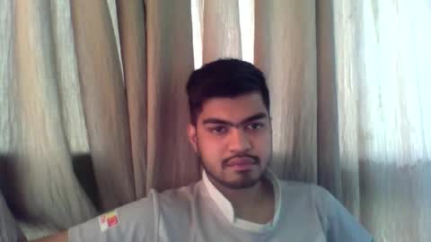 Snapshot of slavesj18 chatting on December 2025 04:40:01 AM Add me on hangout sjcool1998 online show from December 2025 04:40:01 AM