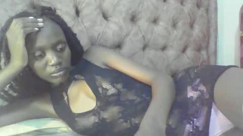 Anna online show from September 2025 09:48:02 PM