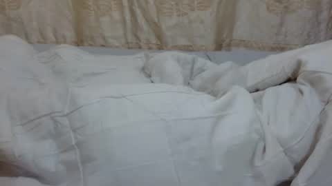 Snapshot of slim_kiteey chatting on October 2025 12:19:01 AM slim_kiteey online show from October 2025 12:19:01 AM