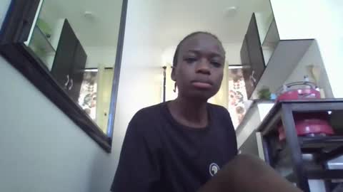 Snapshot of slim_l2 chatting on December 2024 08:59:01 AM slim_l2 online show from December 2024 08:59:01 AM