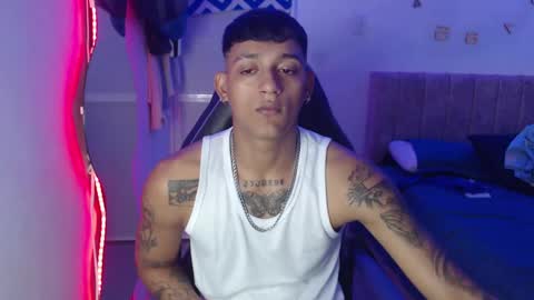 slim_master12 online show from February 2025 04:14:02 AM
