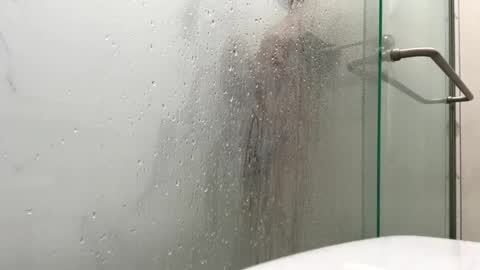 Snapshot of slimbuttniceguy chatting on January 2025 06:08:02 PM slimbuttniceguy online show from January 2025 06:08:02 PM