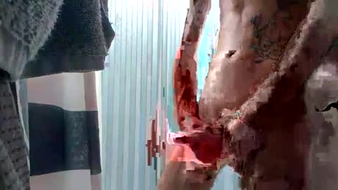 Snapshot of slimjpickin chatting on December 2024 04:14:02 PM slimjpickin online show from December 2024 04:14:02 PM