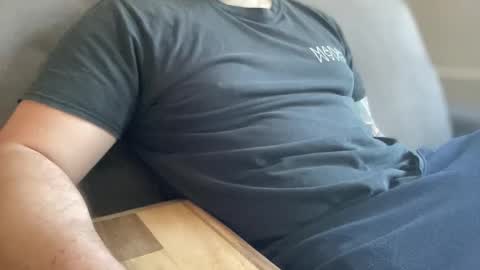 just chillin online show from November 2025 09:03:01 AM