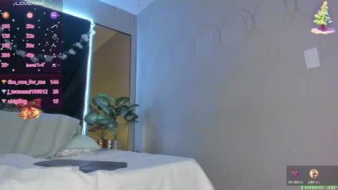 Paola  online show from December 2024 12:55:02 AM
