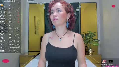 Paola  online show from February 2025 11:44:02 AM