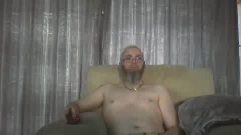 slutfucker20 online show from January 2025 10:45:01 AM