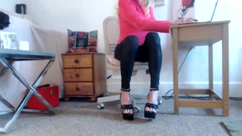 Slut Suzy online show from January 2025 09:27:01 AM