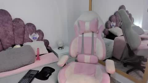 Lissa online show from March 2025 02:45:02 PM