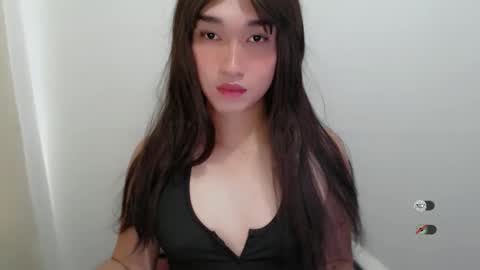 Snapshot of slutty_francine chatting on November 2025 06:02:02 AM FRANCINE online show from November 2025 06:02:02 AM