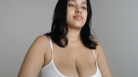 Sofia online show from September 2025 09:03:02 PM