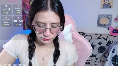 Snapshot of small_trinity_ chatting on February 2025 02:54:01 PM Ana online show from February 2025 02:54:01 PM