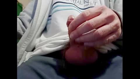 Small Hairy Uncut online show from January 2025 08:44:01 PM