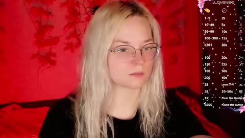 smallimpmeili online show from November 2025 10:30:02 PM