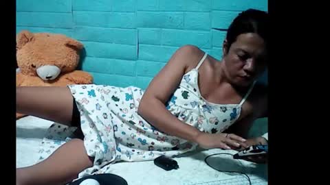 Snapshot of smallluncutc0ck chatting on October 2025 02:06:02 PM jess online show from October 2025 02:06:02 PM