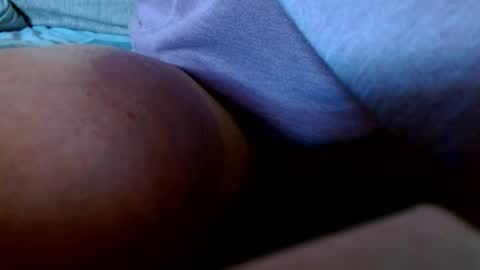 Snapshot of smallmalelass chatting on October 2025 02:37:01 PM smallmalelass online show from October 2025 02:37:01 PM